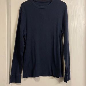 Urban pipeline thermal long sleeve shirt.